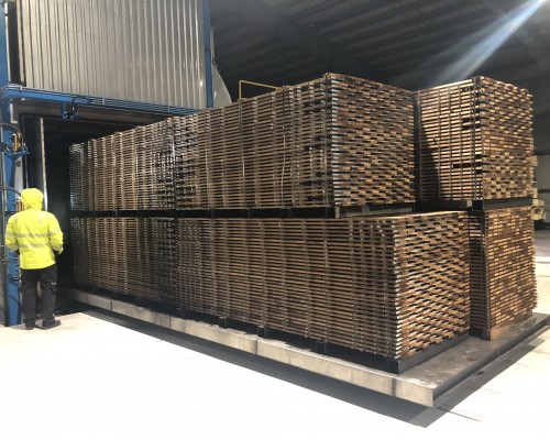 Thermally modified timber